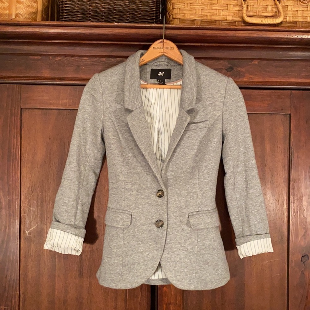 H&M size 2 women’s Blazer